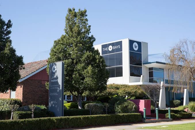 The Bays Hospital entrance, Mornington